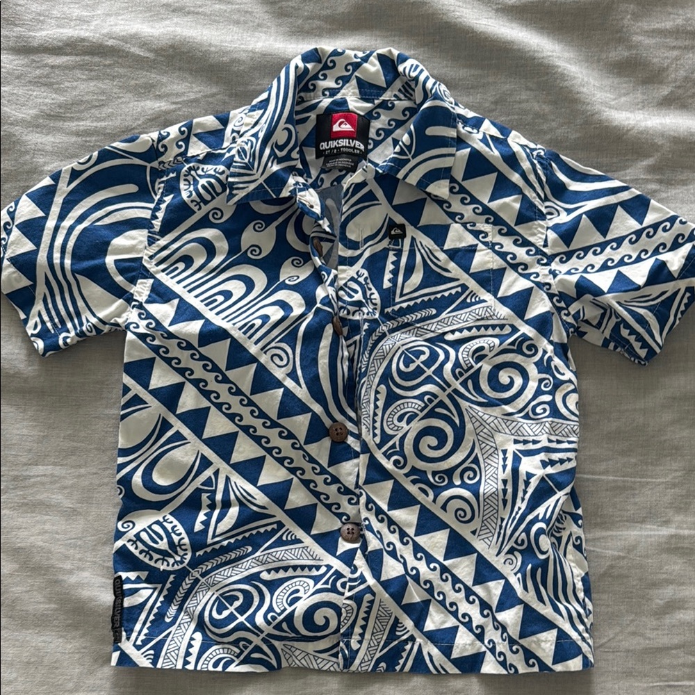Quiksilver Navy and White Geometric Shirt